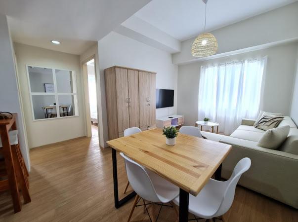 Lovely 2- Br Condo Cagayán de Oro Exterior foto